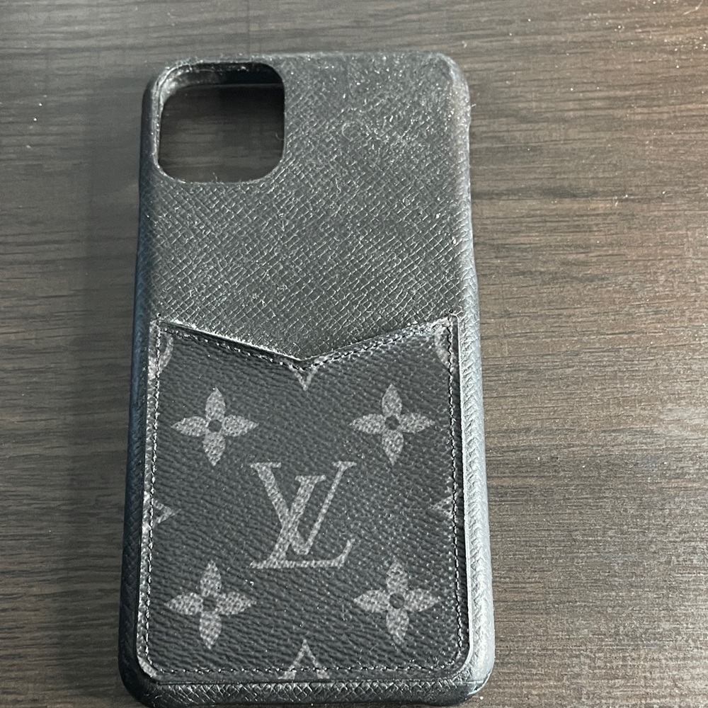 Louis Vuitton Black Phone Case - iPhone 11 Pro Max